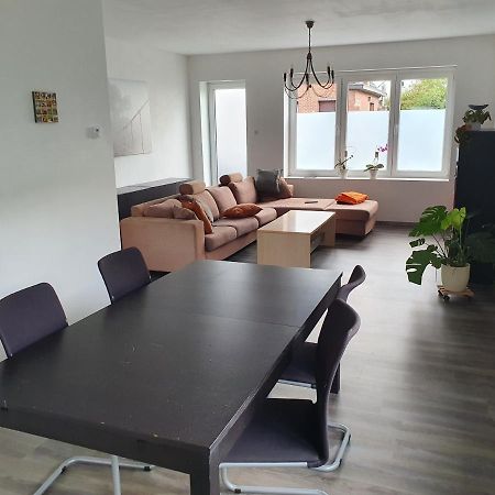 Private Room With Shared Spaces Ranst Exterior photo